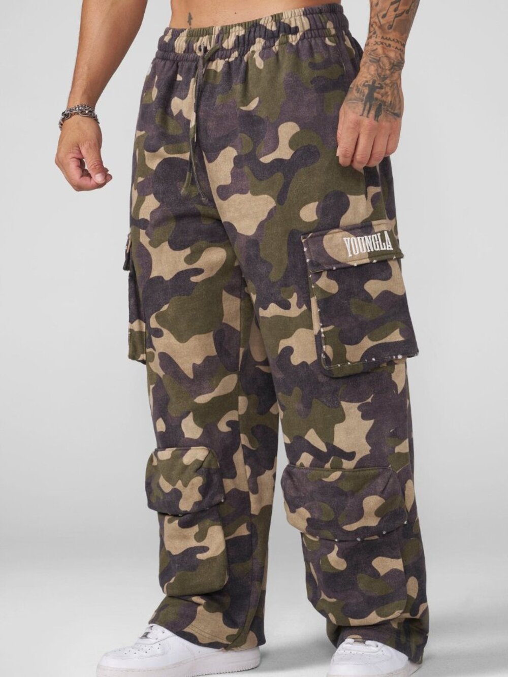 NWT YOUNGLA Heritage Green Camo Cargo Sweats-Men's XL